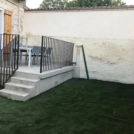Latour Des Sens Maison De 6 Personnes