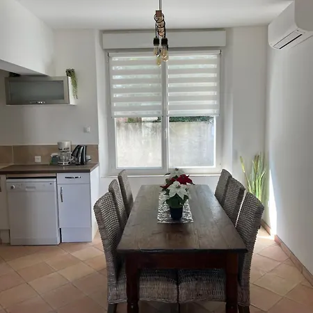 Latour Des Sens Maison De 6 Personnes Pont-Saint-Esprit
