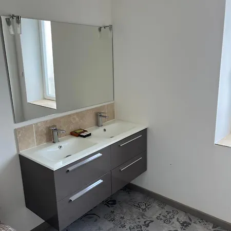 Latour Des Sens Maison De 6 Personnes Ferienhaus *