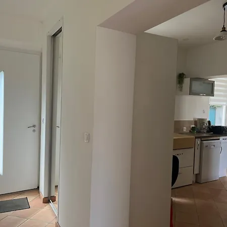 Latour Des Sens Maison De 6 Personnes *