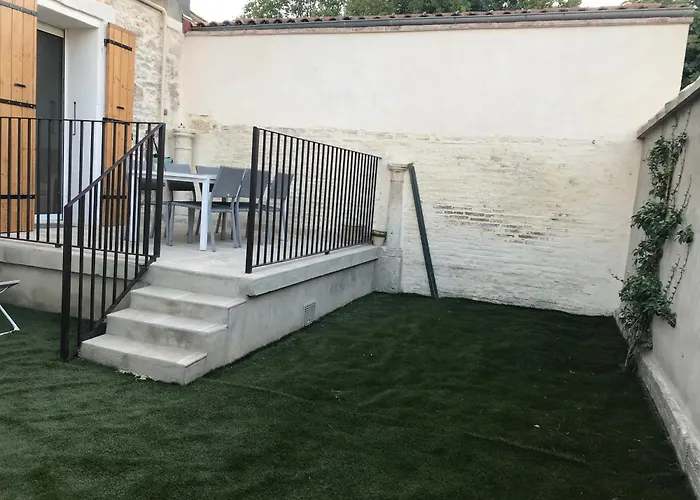 Latour Des Sens Maison De 6 Personnes